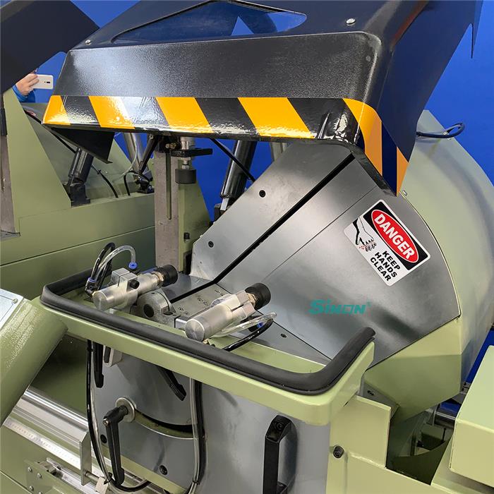 Aluminium Windows Cutting Machine