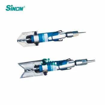 코너 청소기로 차고 구석을 청소할 수 있을까요?